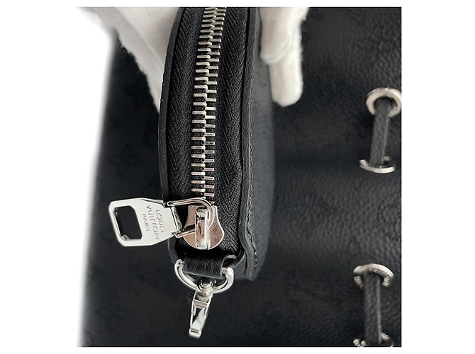 Borsa Louis Vuitton Mahina Bella - vista 15