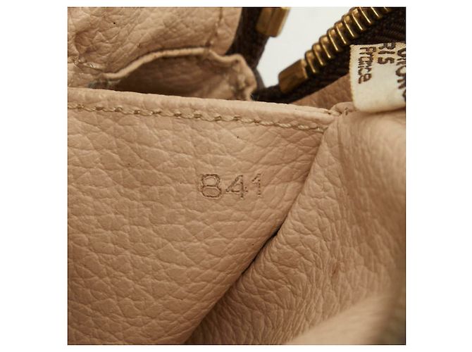 Louis Vuitton Monogram Trousse Toilette 23 Clutch Bag - vista 11