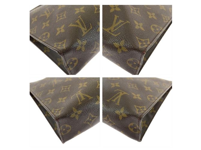 Louis Vuitton Monogram Pochette Toilette 26 Clutch Bag - vista 3