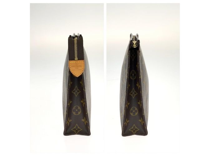 Louis Vuitton Monogram Pochette Toilette 26 Clutch Bag - vista 6