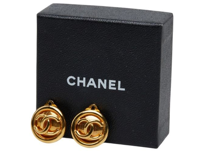 Brincos de pressão redondos Chanel Coco Mark - vista 6