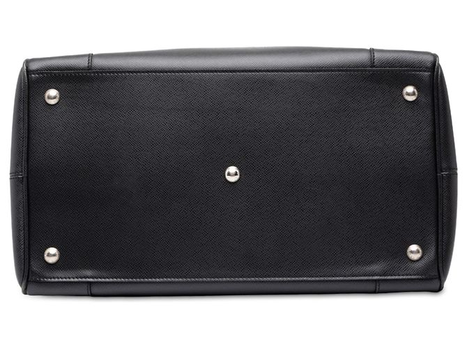 Louis Vuitton Black Taiga Stanislav - vista 3