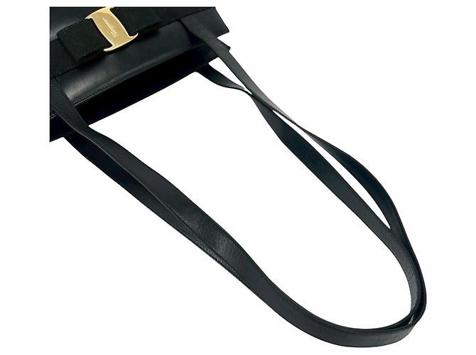 Salvatore Ferragamo Borsa Tote Vara in pelle nera Ferragamo - vista 9