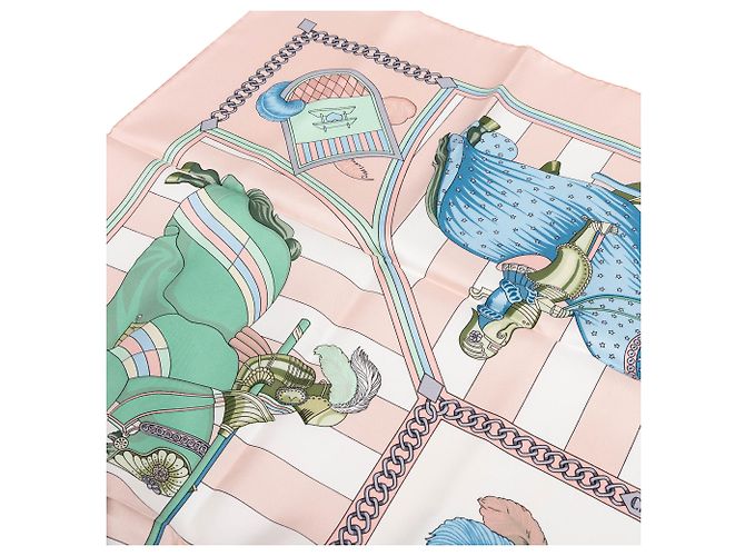 Foulard di seta Hermès Pink Chocs En Plumes 90 - vista 5