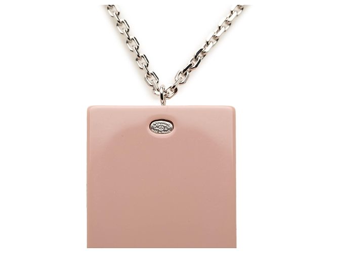Colar com pingente Chanel Silver CC em latão, strass e placa de acrílico - vista 4