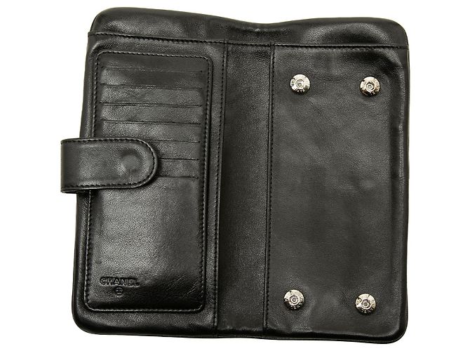Portafoglio lungo Chanel Black CC Lambskin Bow - vista 4