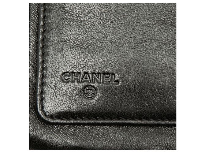 Portafoglio lungo Chanel Black CC Lambskin Bow - vista 6