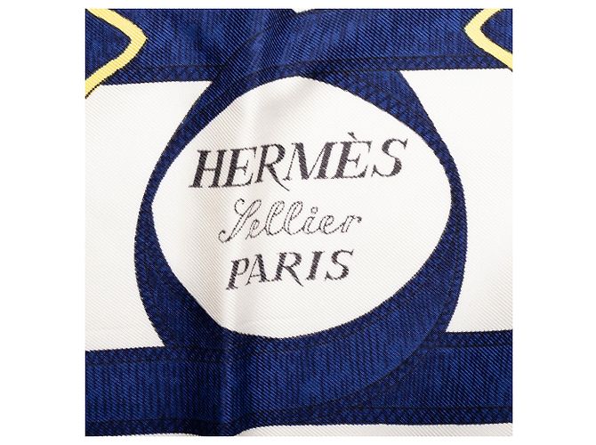 Pañuelo de seda Hermès White Eperon D Or 90 - vista 2