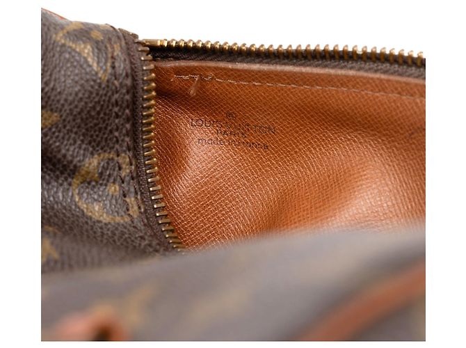 Louis Vuitton Brown Monogram Papillon 26 - vista 5