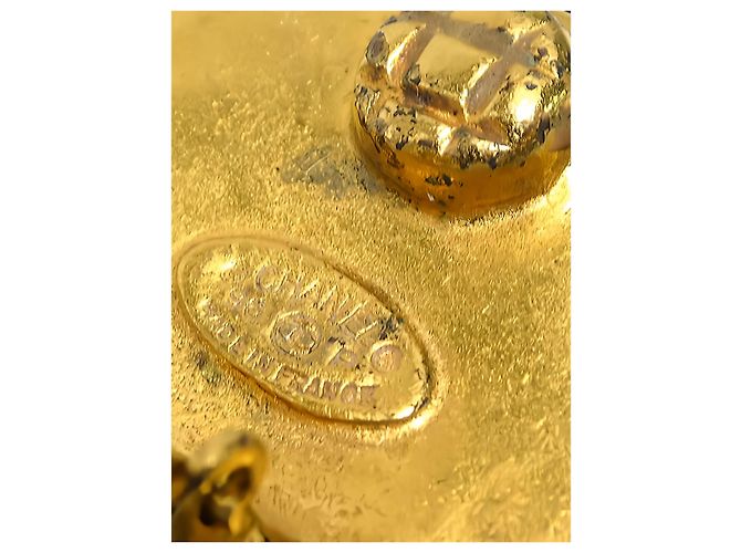 Orecchini a clip rotondi Chanel Gold CC placcati oro - vista 4