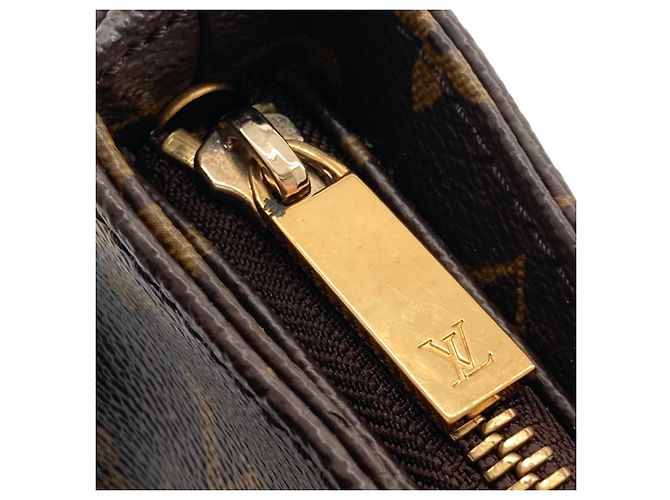 Louis Vuitton Brown Monogram Looping MM - vista 13