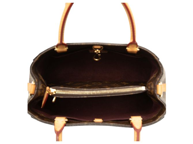 Louis Vuitton Brown Monogram Montaigne BB - vista 4
