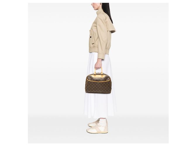 Louis Vuitton Brown Monogram Deauville - vista 6