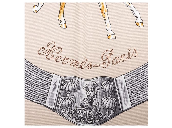 Pañuelo de seda Hermès Beige Pampa 70 - vista 3