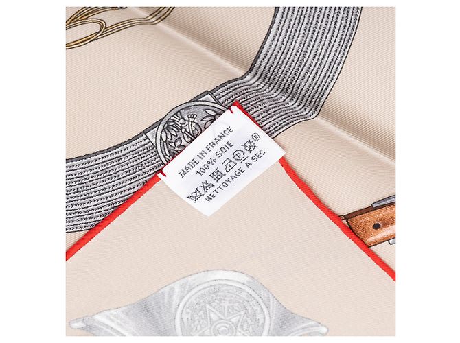 Pañuelo de seda Hermès Beige Pampa 70 - vista 4