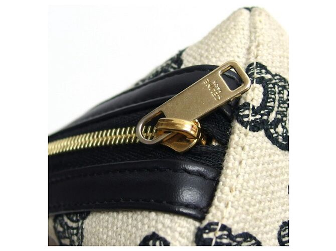 Céline Celine Triomphe All-Over Chain Clutch Bag - view 7
