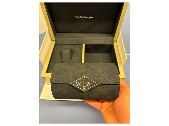 Van Cleef & Arpels Uhrenbox und Reiseetui - Ansicht 4