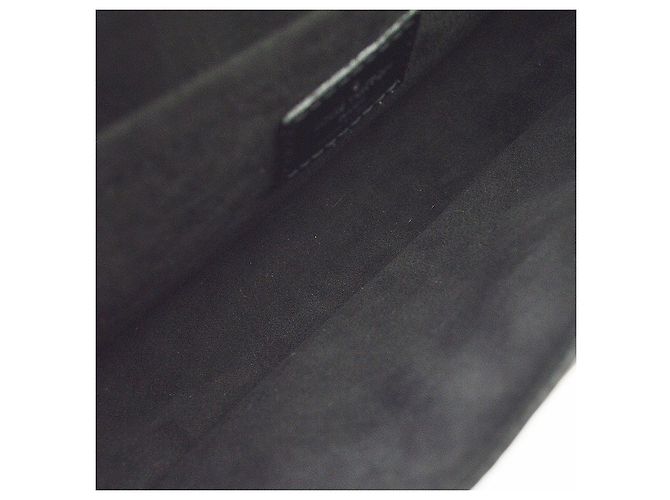 Louis Vuitton Montaigne Clutch aus Epi-Leder - Ansicht 3