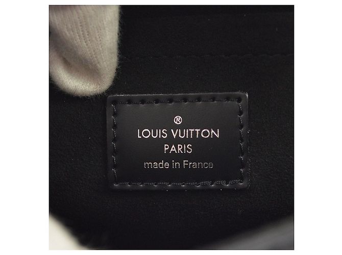 Louis Vuitton Montaigne Clutch aus Epi-Leder - Ansicht 4