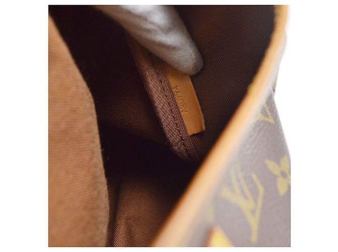 Louis Vuitton Saumur Monogram Canvas 35 - vista 5