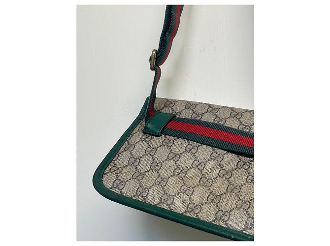 Gucci borsa a tracolla monogramma GG Supreme - vista 10