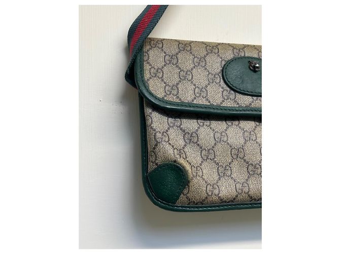 Gucci borsa a tracolla monogramma GG Supreme - vista 3