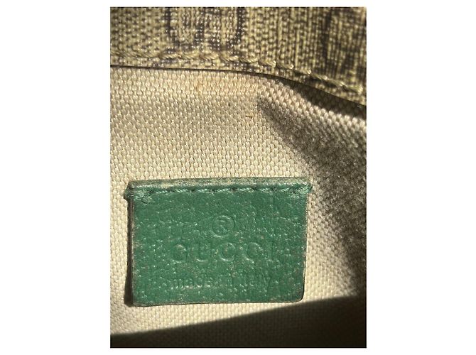 Gucci borsa a tracolla monogramma GG Supreme - vista 5