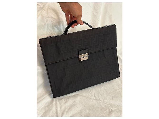 Fendi Borsa a mano in tessuto nero con monogramma FF - vista 15
