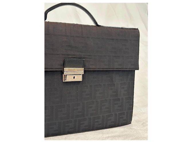 Fendi Borsa a mano in tessuto nero con monogramma FF - vista 3