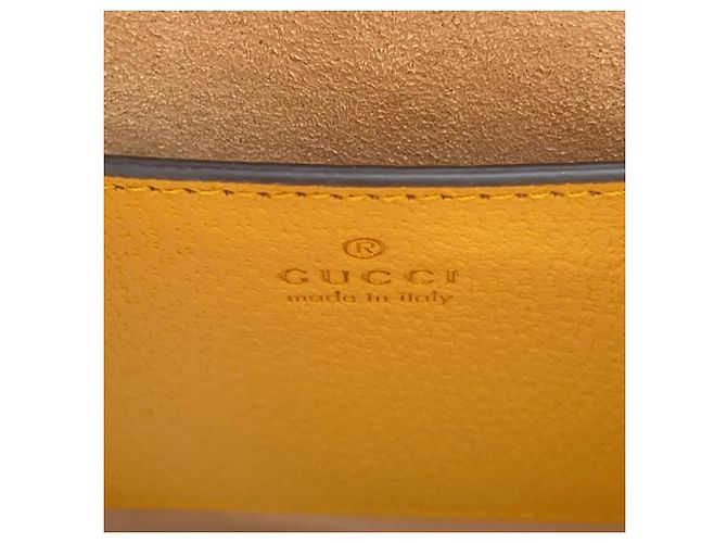 Borsa a mano Gucci Diana Small Tote in pelle e bambù - vista 14