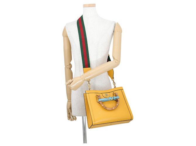 Borsa a mano Gucci Diana Small Tote in pelle e bambù - vista 5