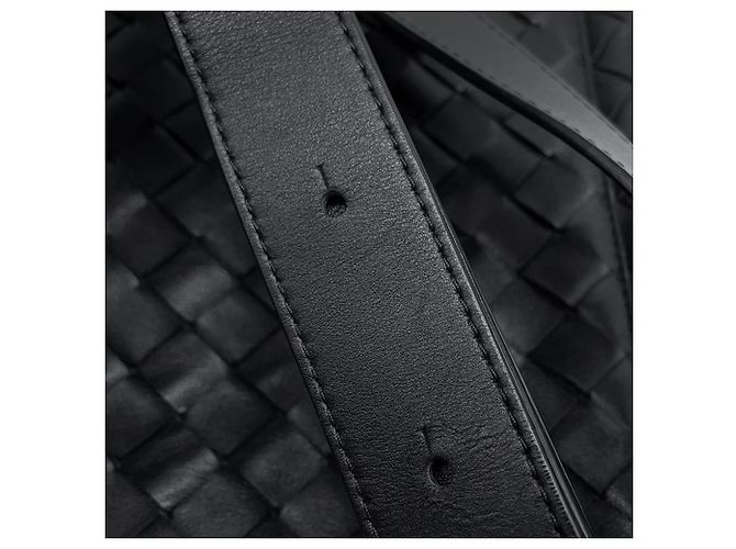 Borsa a tracolla Bottega Veneta in pelle nera - vista 11