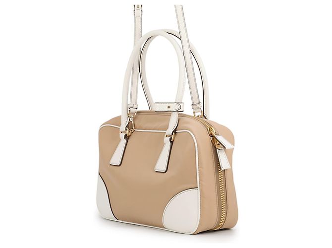 Prada Re-Edition 1978 Medium Handtasche aus Nylon und Leder - Ansicht 2