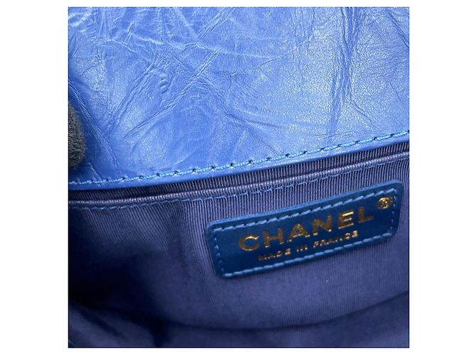 Bolso de hombro Chanel Boy Small Matelassé - vista 12
