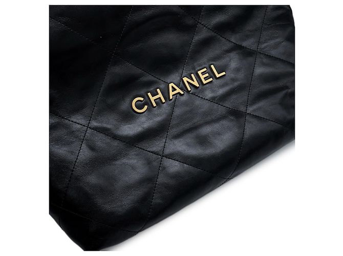 Borsa Chanel 22 Matelassé Small in pelle di vitello lucida - vista 6