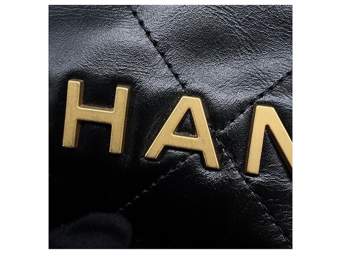 Borsa Chanel 22 Matelassé Small in pelle di vitello lucida - vista 8