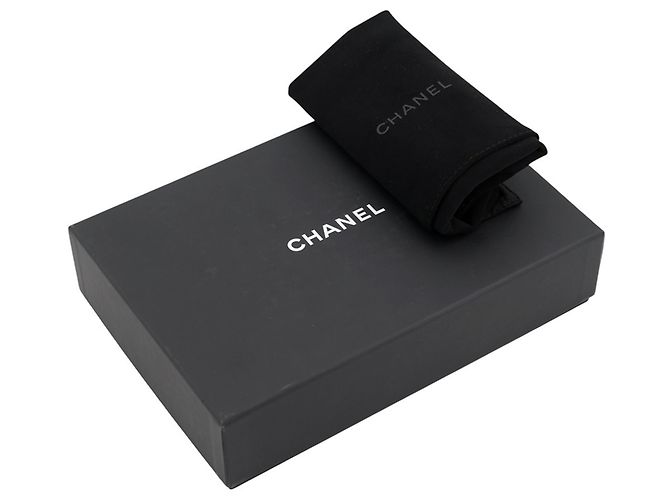 Portafoglio a catena/spalla Chanel in pelle nera - vista 19
