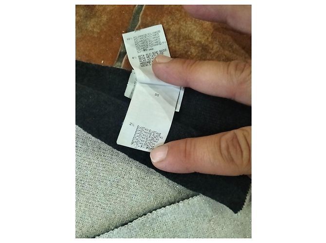 Brunello Cucinelli Grauer Kaschmir-Poncho mit Kapuze - Ansicht 7