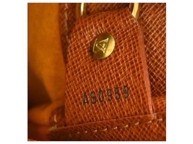 Louis Vuitton Musette Monogram Canvas GM - vue 4
