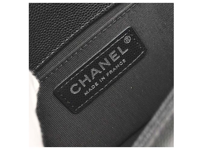 Chanel So Black Boy Flap Quilted Caviar Small - Ansicht 4