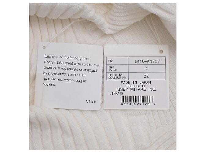Issey Miyake ärmelloses Stricktop aus weißem Polyester - Ansicht 7