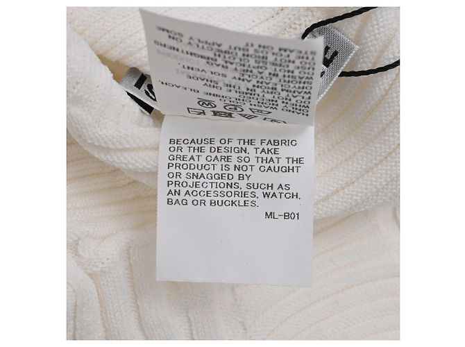 Issey Miyake ärmelloses Stricktop aus weißem Polyester - Ansicht 9