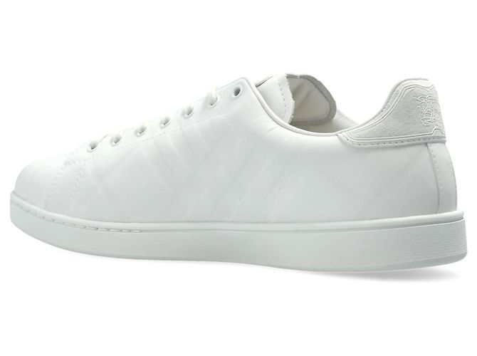 Baskets Burberry en cuir blanc - vue 3