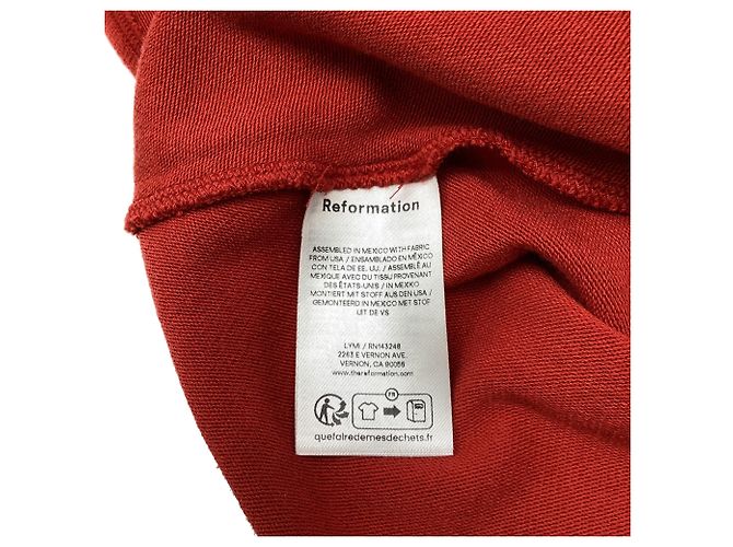 Top sin mangas con cuello redondo Reformation en Lyocell rojo - vista 6