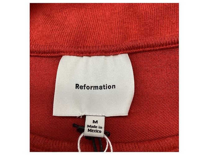 Top sin mangas con cuello redondo Reformation en Lyocell rojo - vista 8