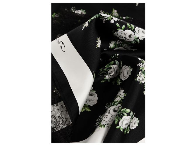 Dolce & Gabbana Seidenschal mit Spitze und Blumenmuster - Ansicht 2