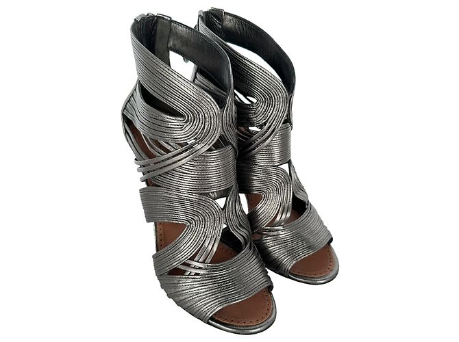Alaïa Cage Wave Stiletto aus silbernem Leder - Ansicht 5