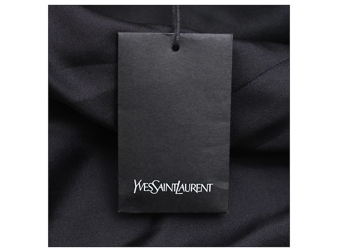 Yves Saint Laurent Saint Laurent Tuxedo Blazer in Black Wool - view 8