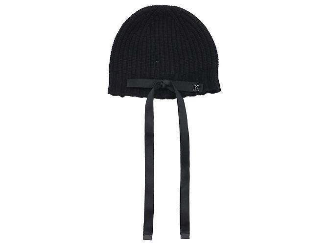 Timeless Chanel CC Beanie mit Schleifendetail aus schwarzem Kaschmir - Ansicht 2