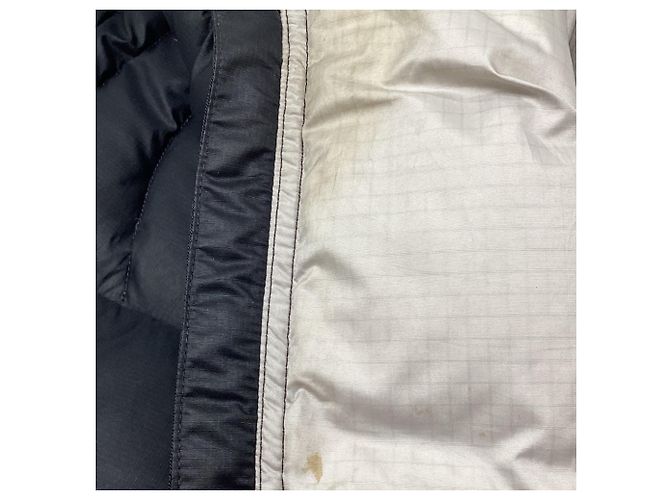 Autre Marque  Patagonia Zipped Down Jacket in Black Polyester - view 7